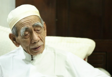 Teladan Jalan Hidup Istiqomah KH Maimun Zubair