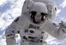 Peneliti Temukan Bahan Baku Beton dari Urine Astronaut