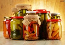 Suka Makan Acar? Ini Manfaatnya!