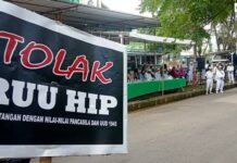 Jangan Ajari Kami Gotong Royong!