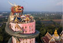 Wat Samphran: Kuil di Thailand yang Dililit Naga wat samphran