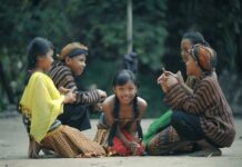 7 Permainan Tradisional Anak Yang Mengedukasi
