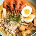 Laksa: Sup Mie Pedas Khas Asia Tenggara laksa