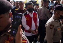 Eks Kadiv Propam Ferdy Sambo Akhirnya Batal dihukum Mati ferdy sambo