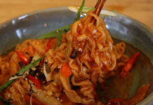 Resep Rabokki, Jajanan Kaki Lima Korea yang Mudah Dibuat untuk Teman Nonton Drakor rabokki