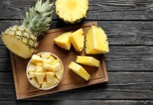 Awas, Ini Bahaya Konsumsi Buah Nanas buah nanas