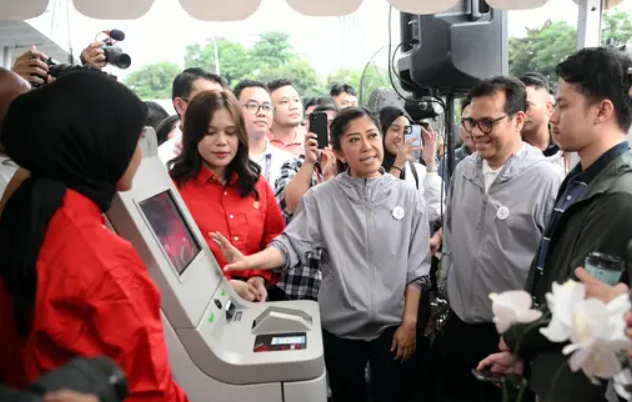 Menkomdigi Hapus Kartu SIM Ganti dengan eSIM