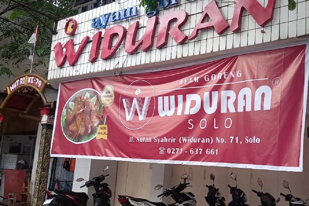 Masuk Kategori Non Halal, Warung Ayam Goreng Widuran Solo ditutup Masuk Kategori Non Halal, Warung Ayam Goreng Widuran Solo ditutup