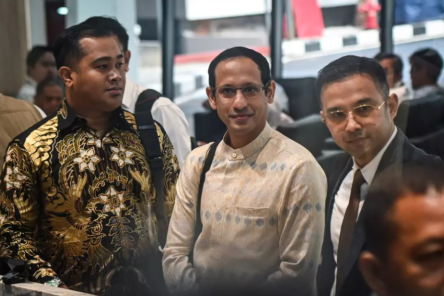 Nadiem Makarim diperiksa soal kasus korupsi Laptop Chromebook Nadiem Makarim diperiksa soal kasus korupsi Laptop Chromebook
