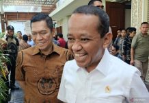 Bahlil Sebut Kebijakan Bensin Etanol 10 Persen Mulai 2027