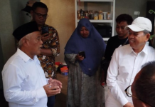 Penuhi Janjinya, KDM Akhirnya Berkunjung ke Rumah Yai Mim di Malang