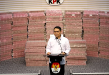 KPK Pertama Kali Pajang Uang Hasil Rampasan Rp 300 M