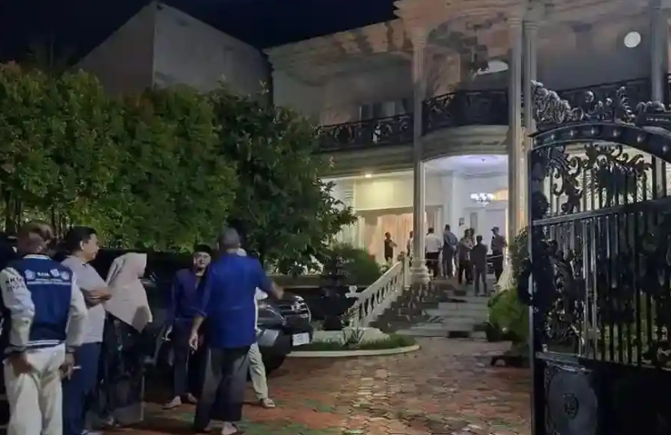 Polisi Dalami Kasus Pembunuhan Anak Dewan Pakar PKS Cilegon Polisi Dalami Kasus Pembunuhan Anak Dewan Pakar PKS Cilegon