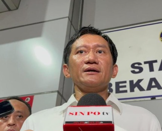 Dirut KAI Tegaskan Tutup Perlintasan Liar yang Tak Penuhi Syarat Home