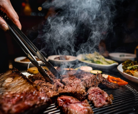 Barbeque Jadi Makan Malam Terakhir, 1 Keluarga Tewas di Dalam Glamping Home