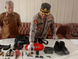 Densus 88 Ungkap Pelaku Bom Rakitan MAN 3 Padang Home