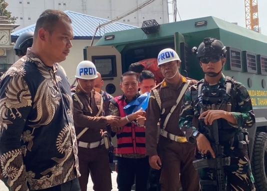 Status Penahan Tetap Sah, Praperadilan Jilid II Febrie Ditolak Home